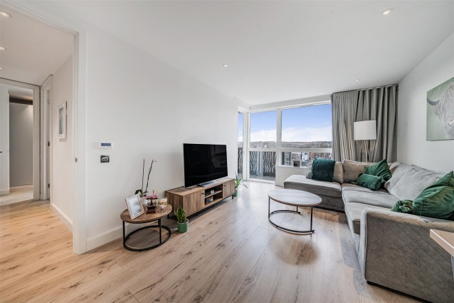 Images for Purser Court, Smithfield Square, Hornsey, N8 EAID:philipalexanderapi BID:1