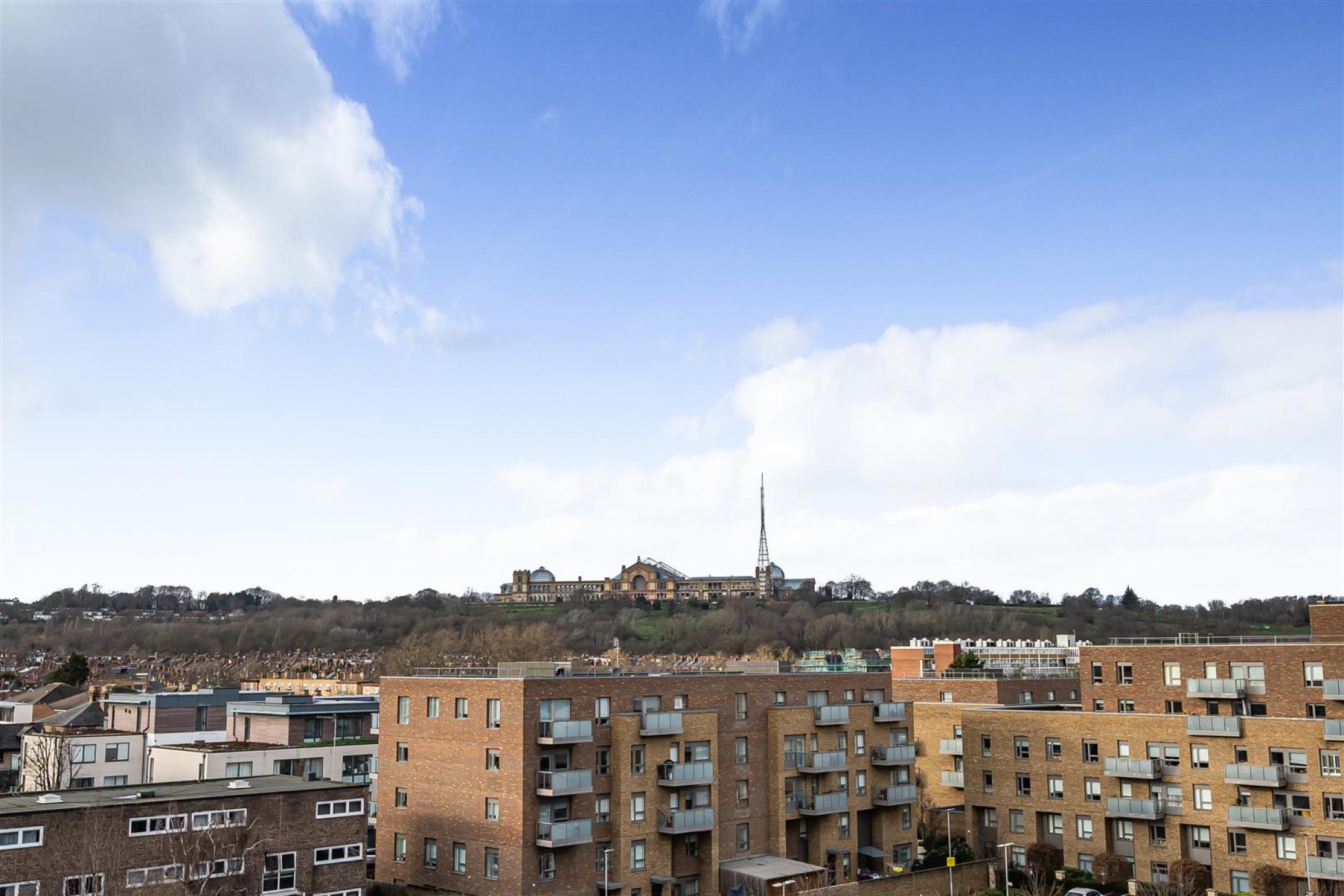 Images for Purser Court, Smithfield Square, Hornsey, N8 EAID:philipalexanderapi BID:1