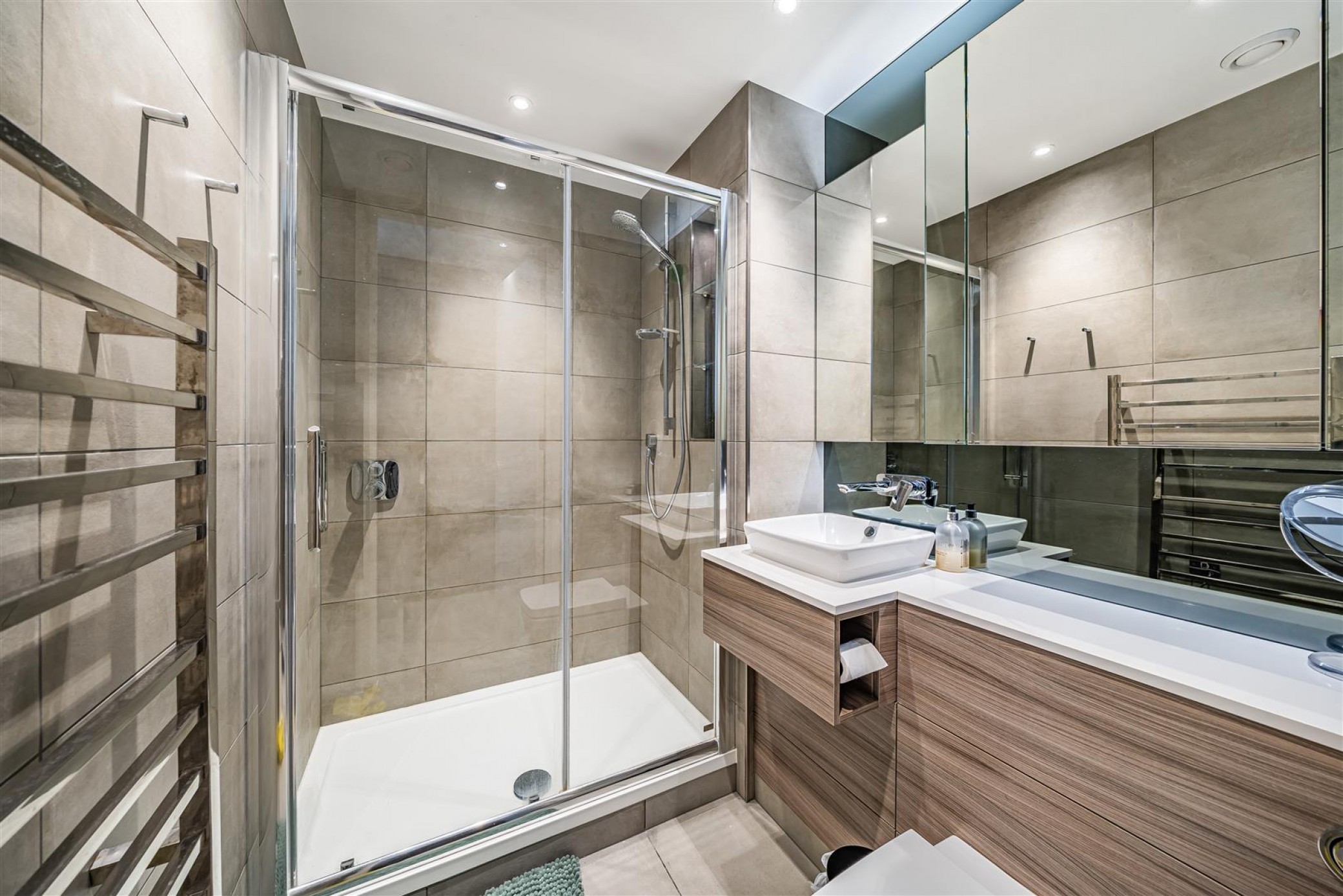 Images for Purser Court, Smithfield Square, Hornsey, N8 EAID:philipalexanderapi BID:1