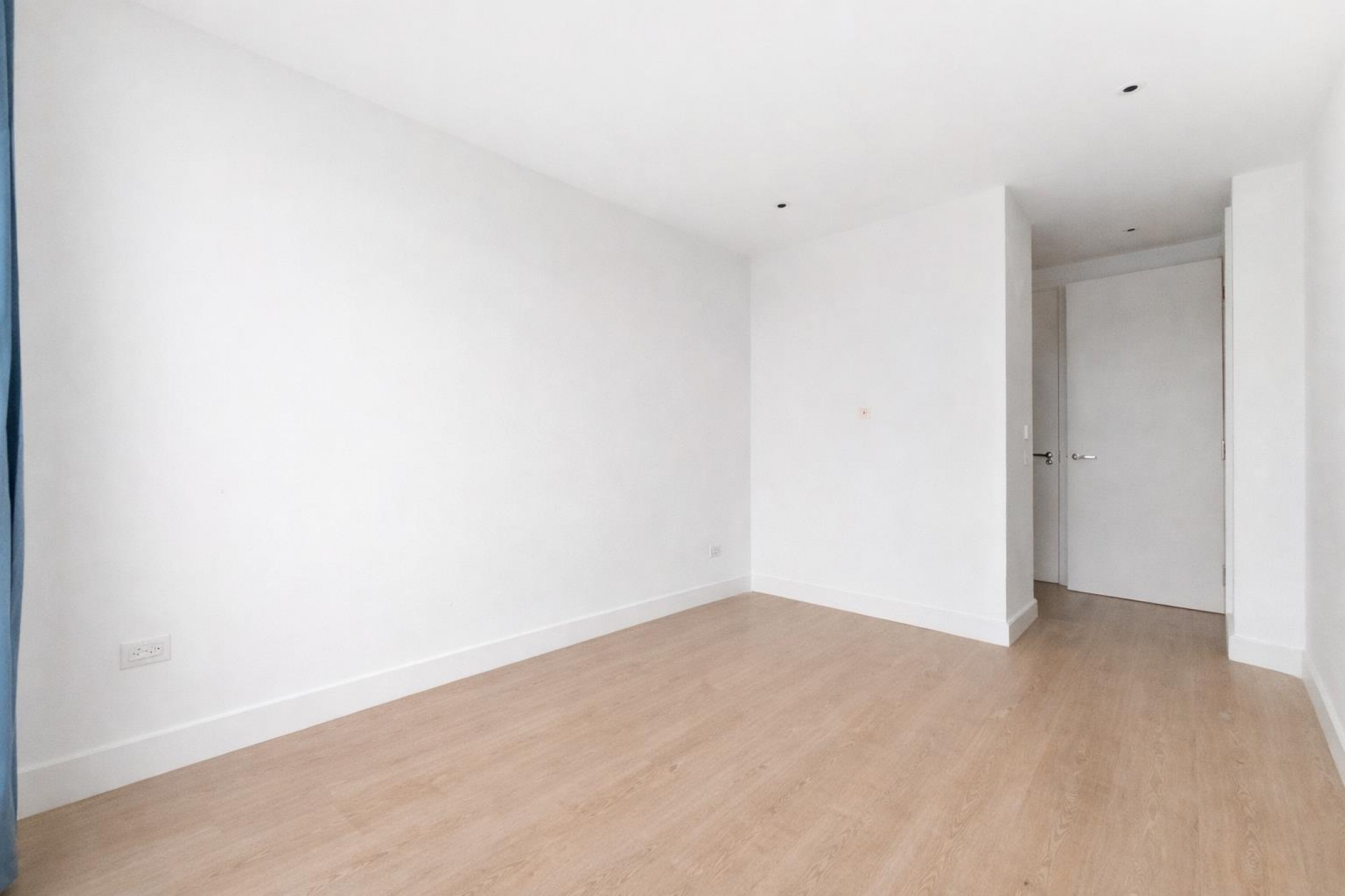 Images for Hamlet Court, Smithfield Square, Hornsey, N8 EAID:philipalexanderapi BID:1