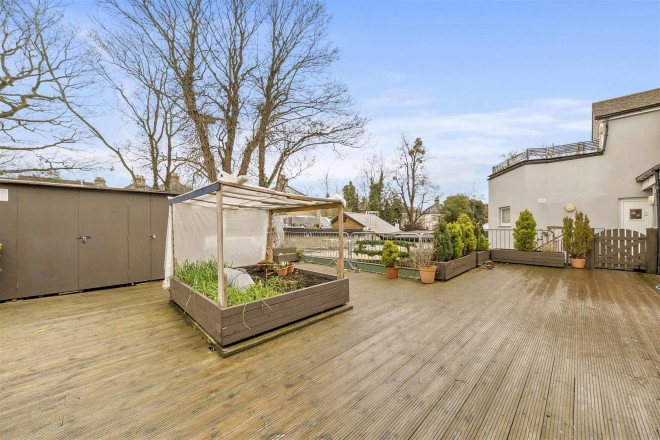 Images for Church Hill Road, East Barnet, EN4 EAID:philipalexanderapi BID:1