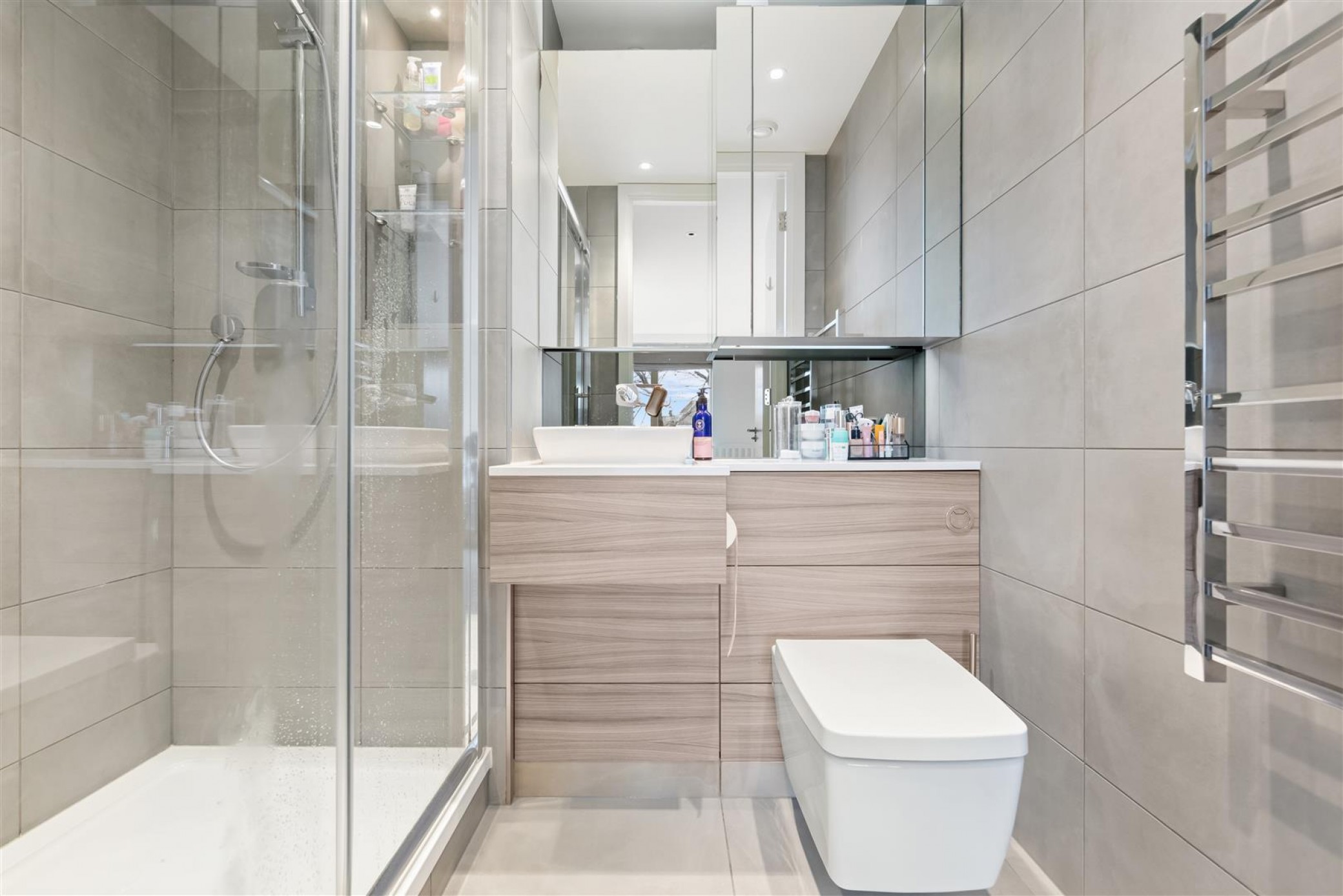 Images for Hamlet Court, Smithfield Square, Honsey, N8 EAID:philipalexanderapi BID:1