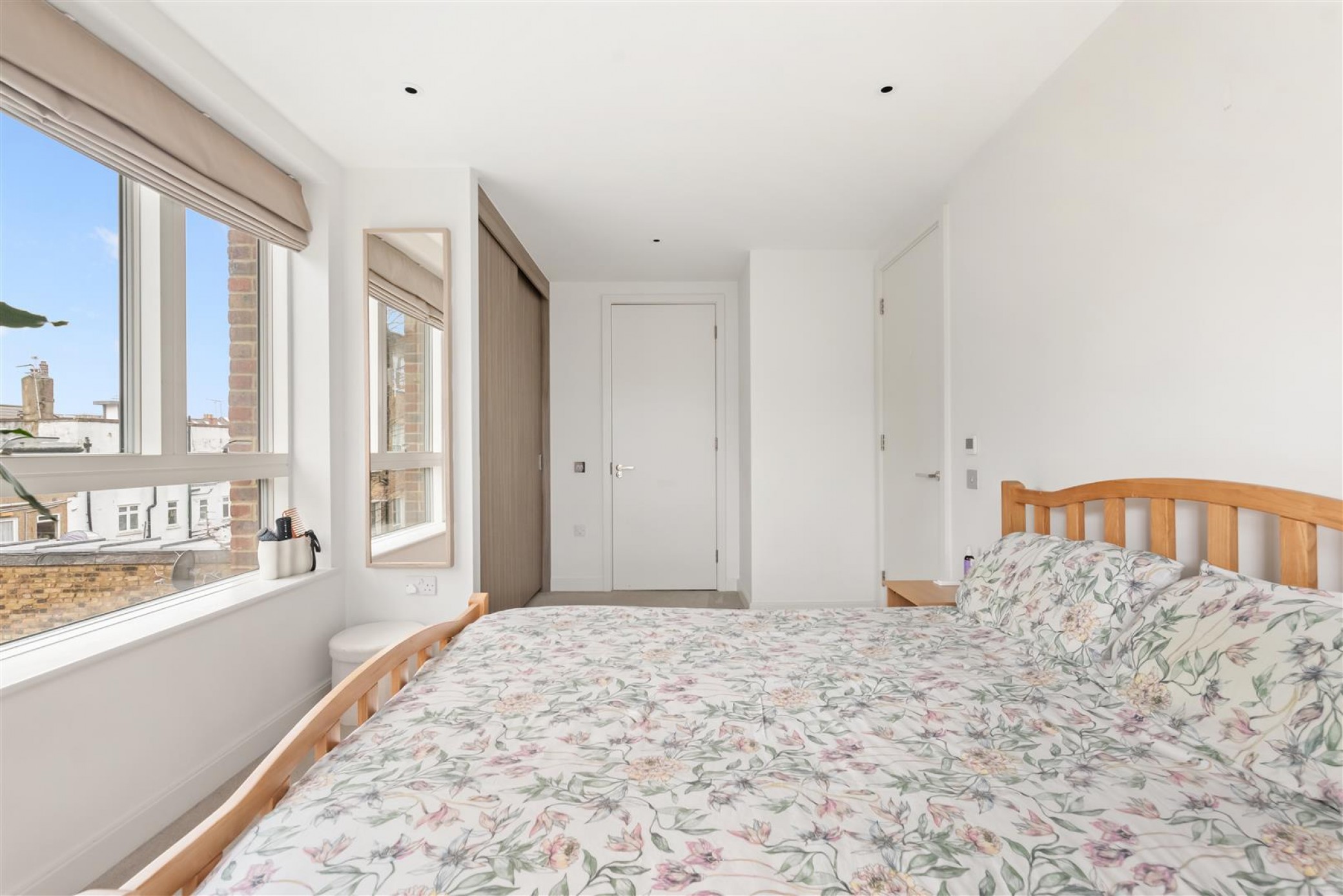 Images for Hamlet Court, Smithfield Square, Honsey, N8 EAID:philipalexanderapi BID:1