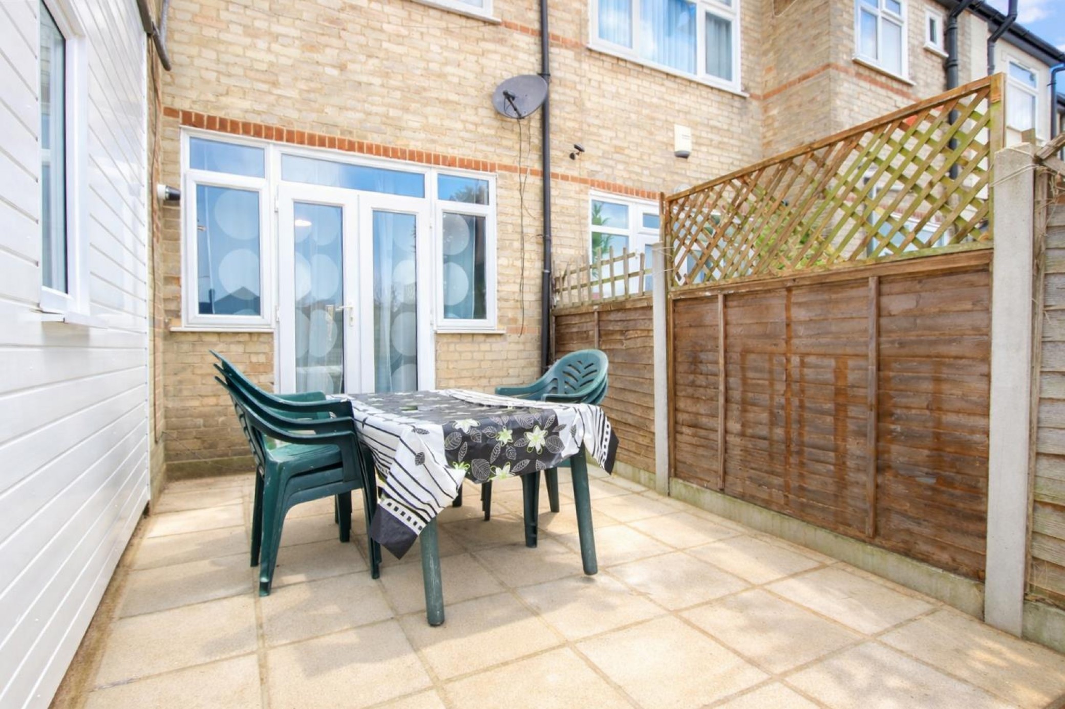 Images for Connaught Gardens, Palmers Green, N13 EAID:philipalexanderapi BID:1