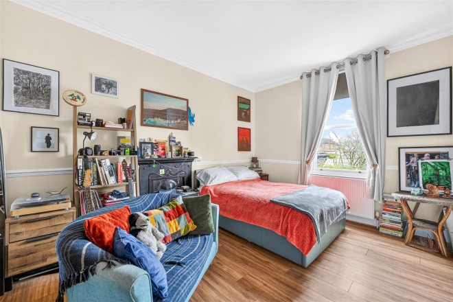 Images for Crescent Road, Barnet, EN4 EAID:philipalexanderapi BID:1