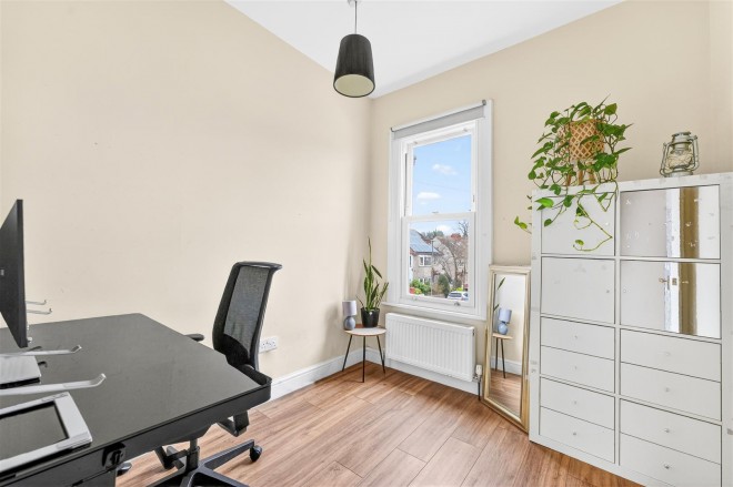 Images for Crescent Road, Barnet, EN4 EAID:philipalexanderapi BID:1
