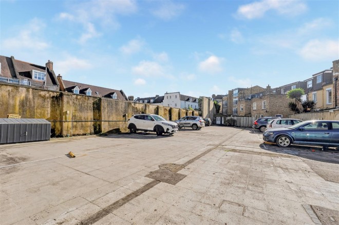 Images for Mount Pleasant Crescent, Stroud Green EAID:philipalexanderapi BID:1