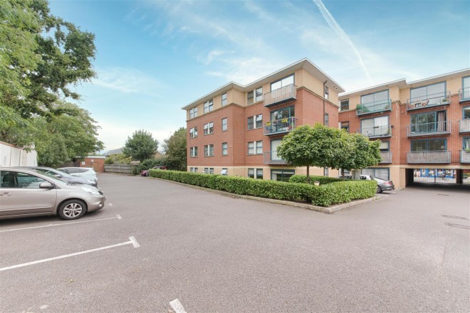 Images for Tottenham Lane, Crouch End, N8 EAID:philipalexanderapi BID:1