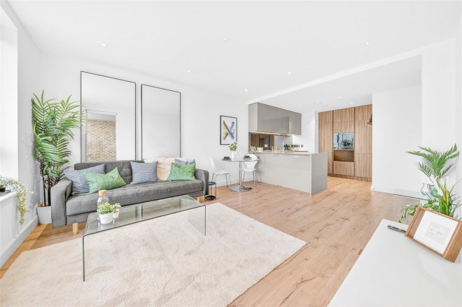 Images for Cooper Court, Smithfield Square, Hornsey, N8 EAID:philipalexanderapi BID:1