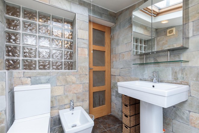 Images for Warberry Road, Wood Green, N22 EAID:philipalexanderapi BID:1