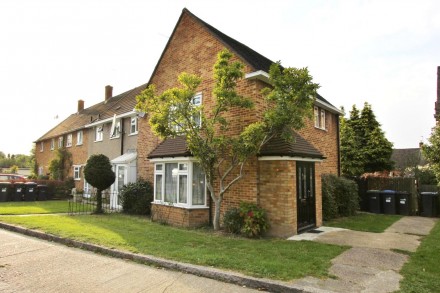 Lavender Hill, Enfield, EN2