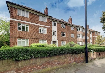 Waterfall Road, New Southgate, N11