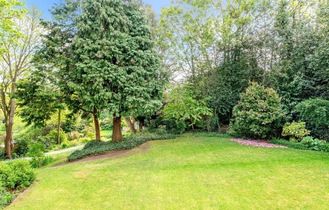 Images for Southwood Lawn Road, Highgate, N6 EAID:philipalexanderapi BID:1