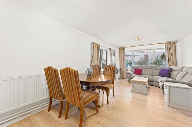 Images for Stuart Crescent, Wood Green, N22 EAID:1132008958 BID:8c4454de-783b-4cd1-a3cf-c2e1efcf5c25