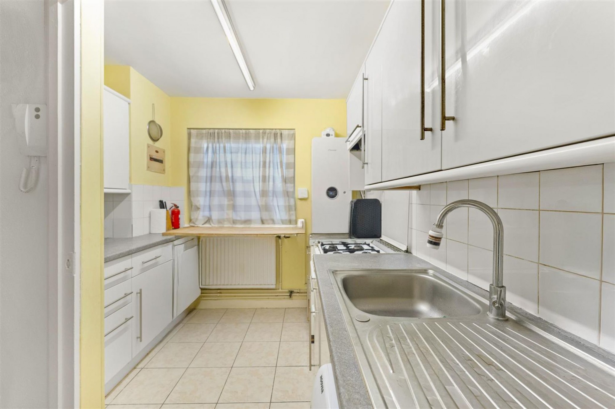 Images for Stuart Crescent, Wood Green, N22 EAID:1132008958 BID:8c4454de-783b-4cd1-a3cf-c2e1efcf5c25