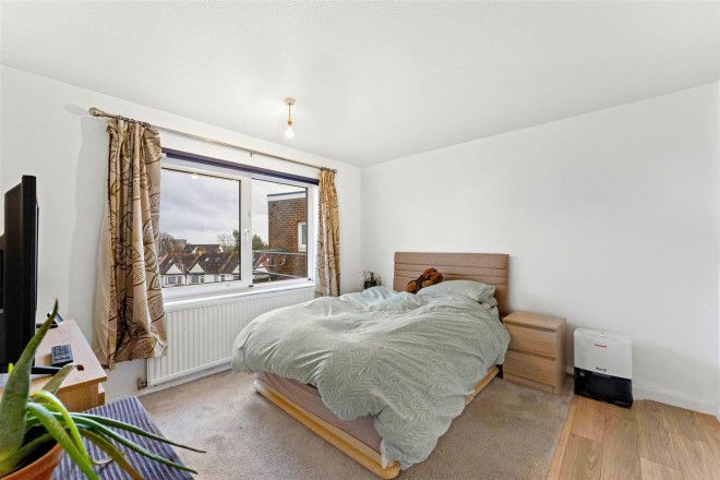Images for Stuart Crescent, Wood Green, N22 EAID:1132008958 BID:8c4454de-783b-4cd1-a3cf-c2e1efcf5c25