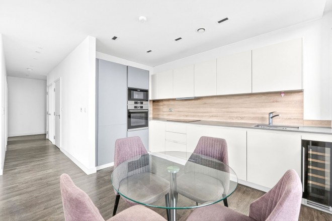 Images for Kingly Building, Woodberry Down, N4 EAID:1132008958 BID:8c4454de-783b-4cd1-a3cf-c2e1efcf5c25