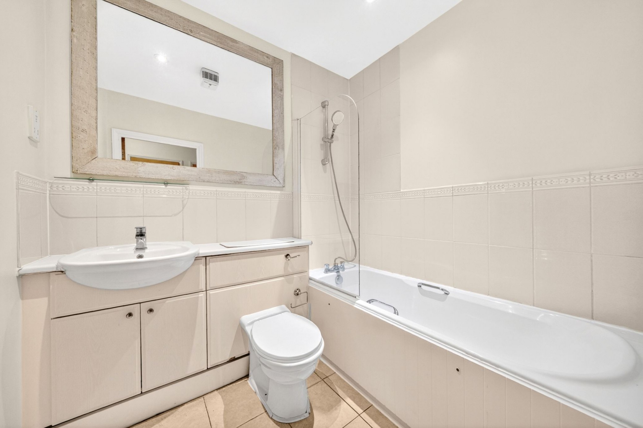 Images for North Point, Tottenham Lane, Crouch End, N8 EAID:1132008958 BID:8c4454de-783b-4cd1-a3cf-c2e1efcf5c25