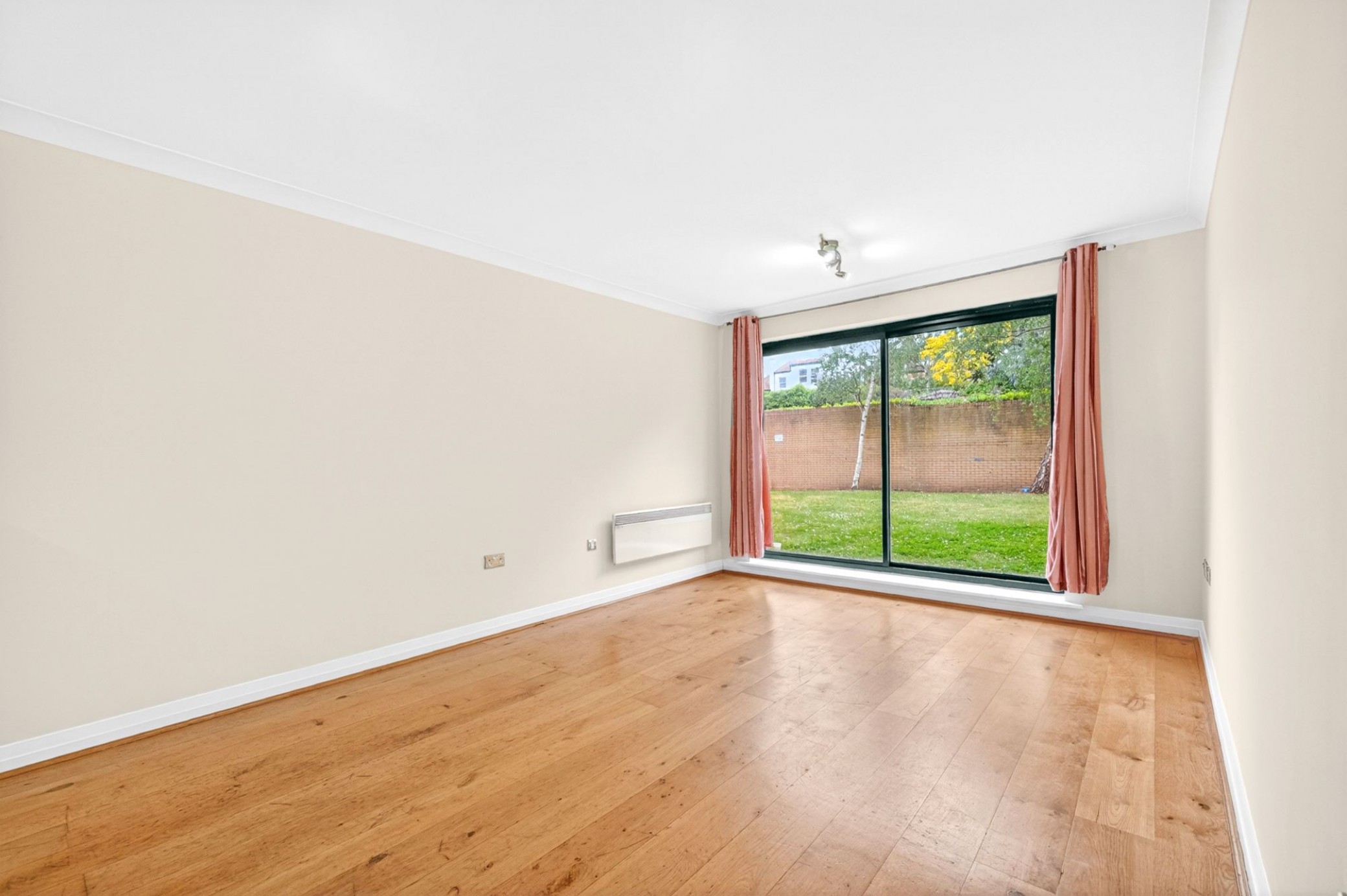 Images for North Point, Tottenham Lane, Hornsey, N8 EAID:1132008958 BID:8c4454de-783b-4cd1-a3cf-c2e1efcf5c25