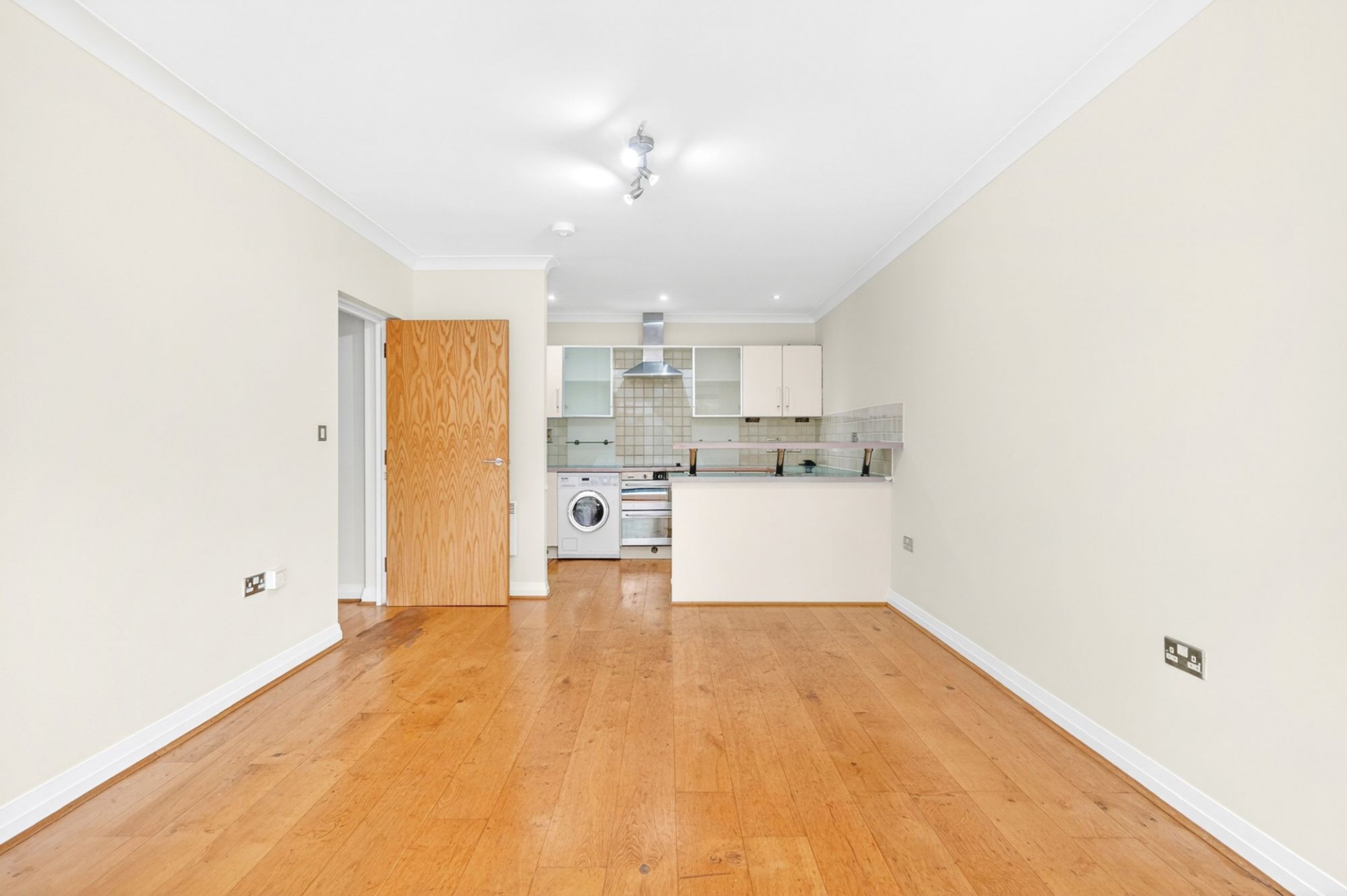 Images for North Point, Tottenham Lane, Hornsey, N8 EAID:1132008958 BID:8c4454de-783b-4cd1-a3cf-c2e1efcf5c25