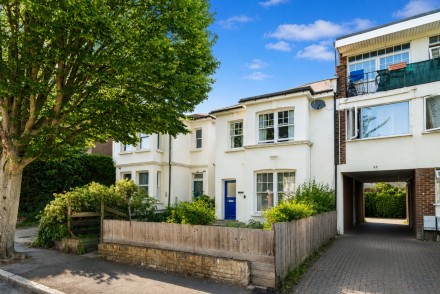 Clarence Road, London, N22