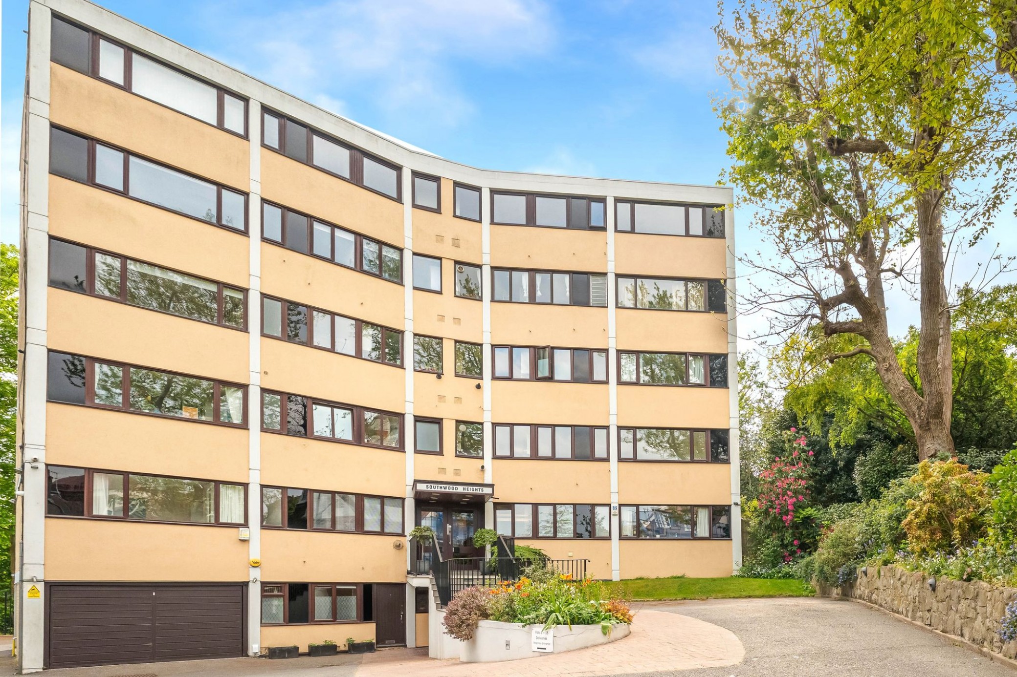 Images for Southwood Lawn Road, Southwood Heights Southwood Lawn Road, N6 EAID:1132008958 BID:8c4454de-783b-4cd1-a3cf-c2e1efcf5c25