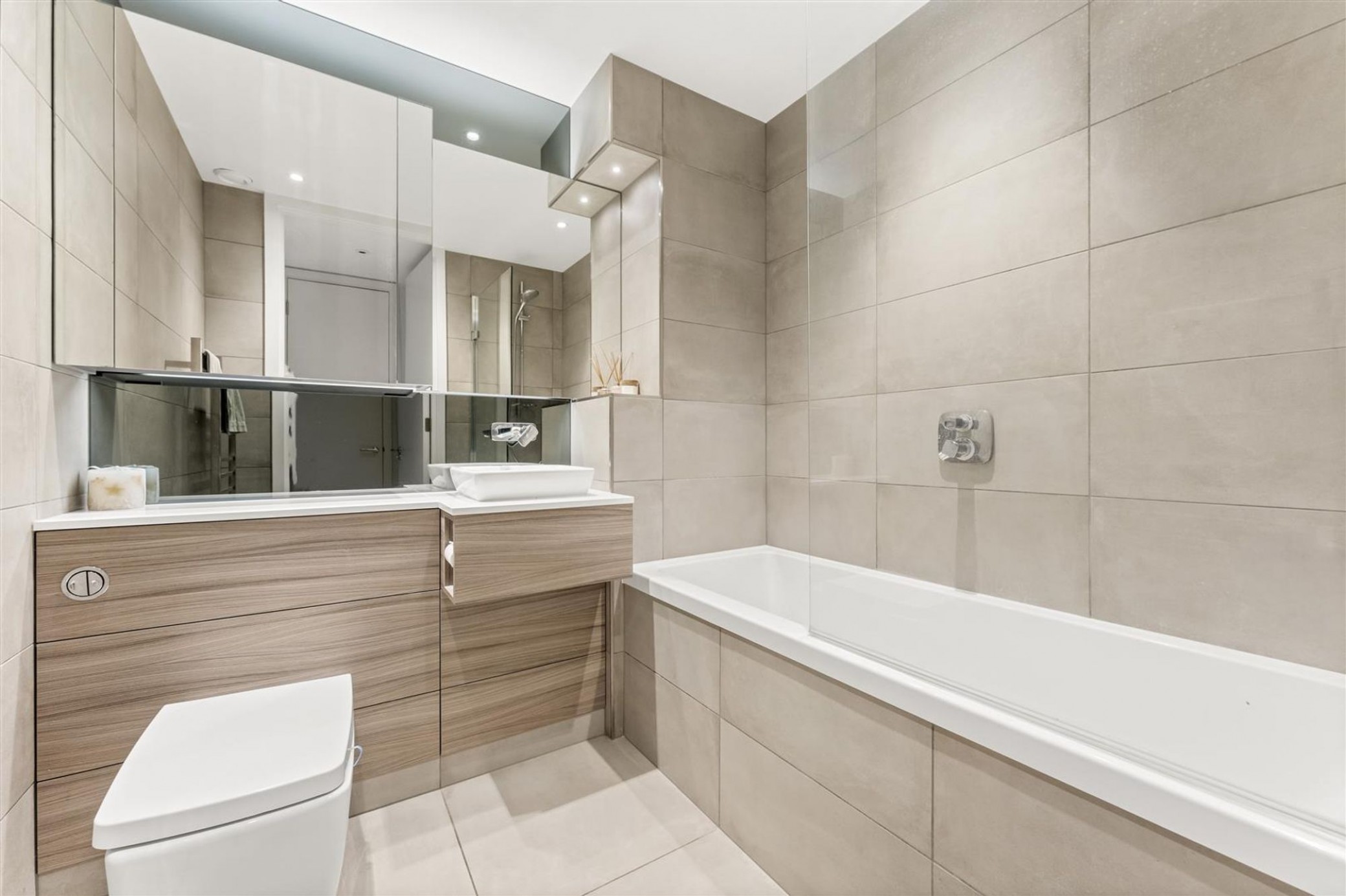 Images for Purser Court, Smithfield Square, Hornsey, N8 EAID:1132008958 BID:8c4454de-783b-4cd1-a3cf-c2e1efcf5c25