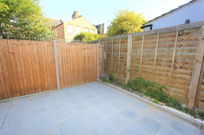Images for Imperial Road, Wood Green, N22 EAID:1132008958 BID:8c4454de-783b-4cd1-a3cf-c2e1efcf5c25
