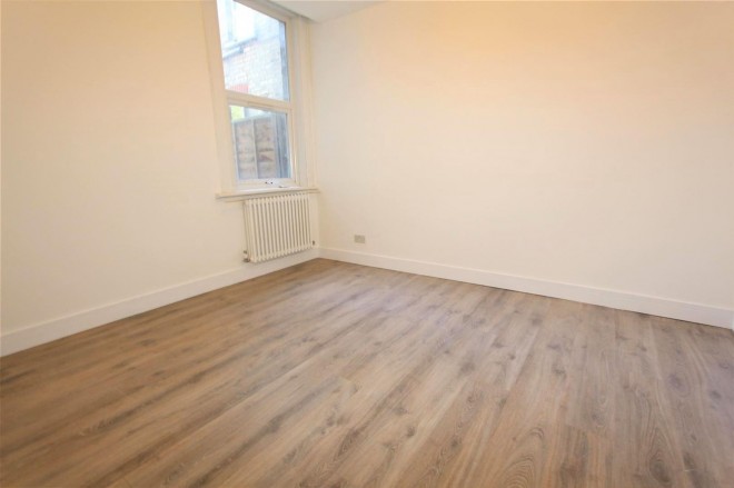 Images for Imperial Road, Wood Green, N22 EAID:1132008958 BID:8c4454de-783b-4cd1-a3cf-c2e1efcf5c25