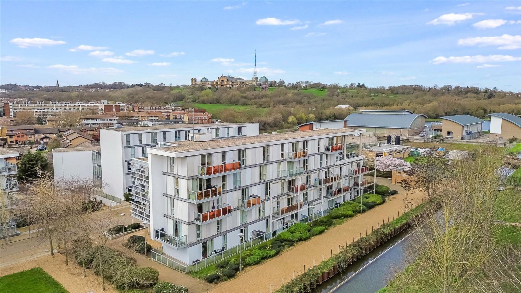 Images for Kinnear Apartments, New River Village, Hornsey, N8 EAID:1132008958 BID:8c4454de-783b-4cd1-a3cf-c2e1efcf5c25