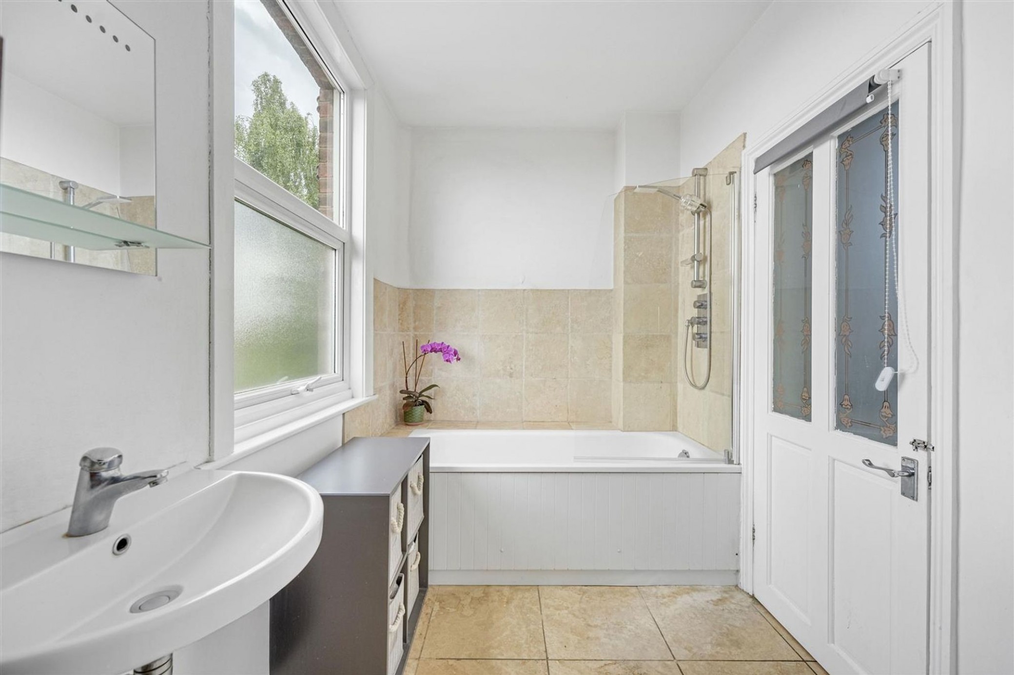 Images for Tottenham Lane, Crouch End, N8 EAID:1132008958 BID:8c4454de-783b-4cd1-a3cf-c2e1efcf5c25