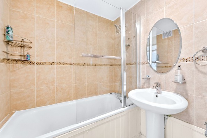 Images for Boyton Road, Wat Tyler House Boyton Road, N8 EAID:1132008958 BID:8c4454de-783b-4cd1-a3cf-c2e1efcf5c25