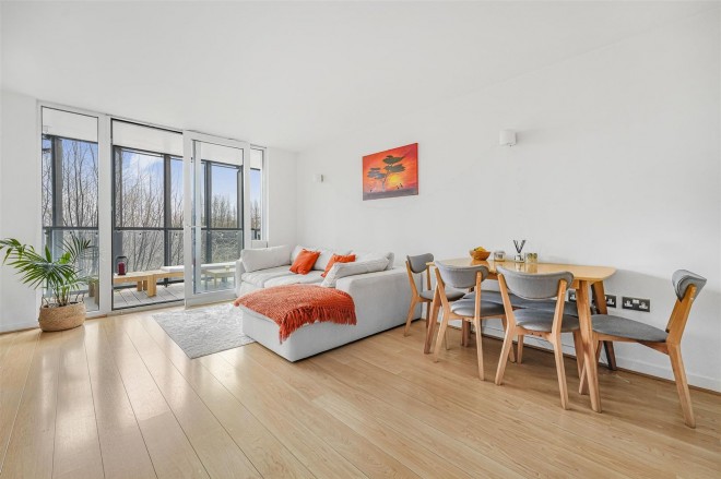 Images for Amazon Apartments, New River Village, Hornsey, N8 EAID:1132008958 BID:8c4454de-783b-4cd1-a3cf-c2e1efcf5c25