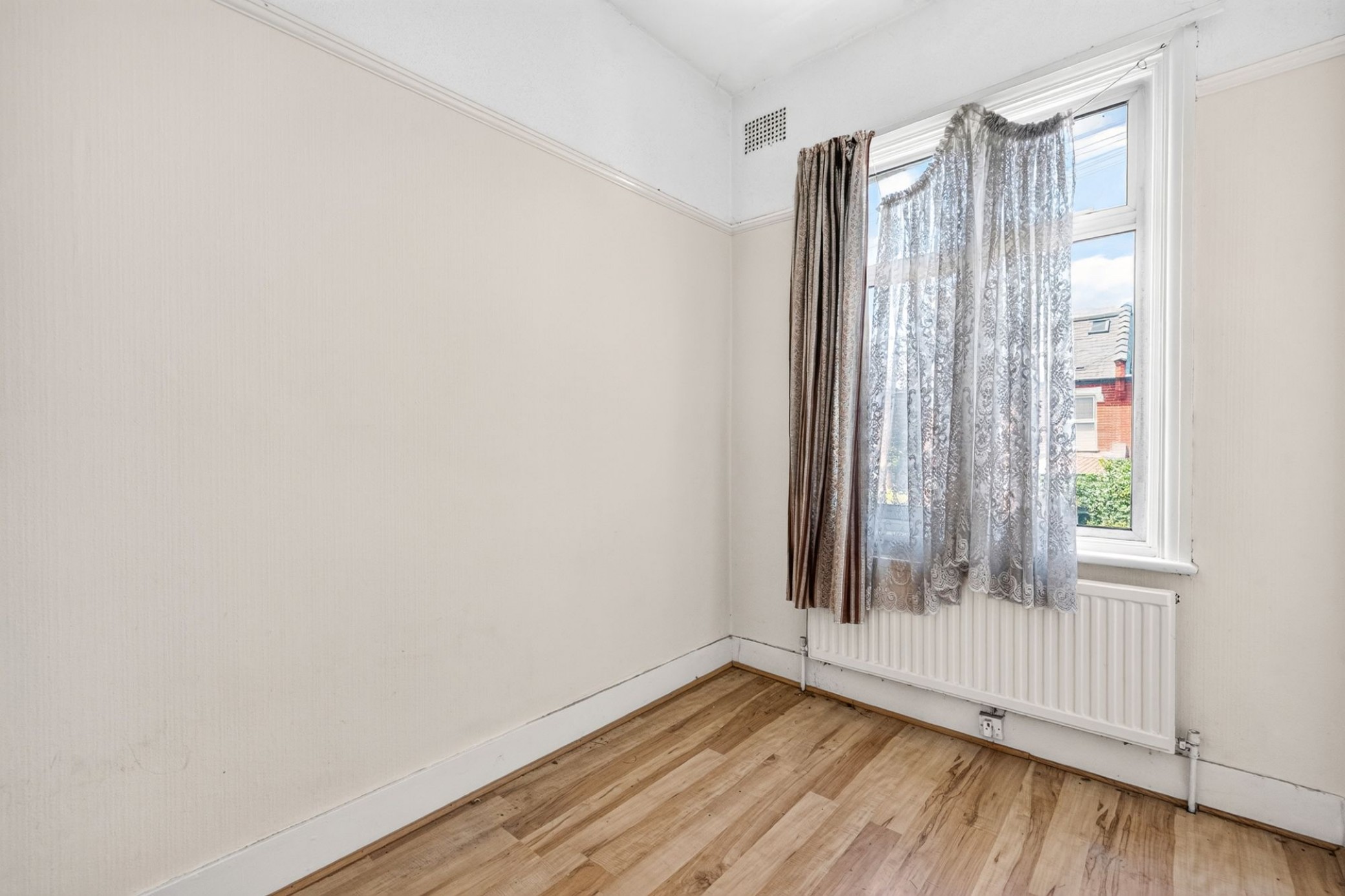 Images for Boundary Road, London, N22 EAID:1132008958 BID:8c4454de-783b-4cd1-a3cf-c2e1efcf5c25