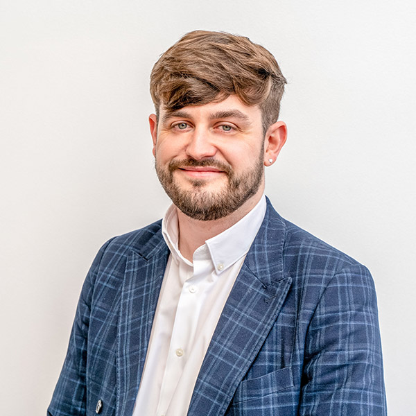 Elliot Tisdall-Evans